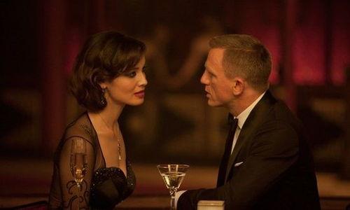 007大破天幕杀机在线观看,揭秘神秘天幕背后的惊险对决 第3张 007大破天幕杀机在线观看,揭秘神秘天幕背后的惊险对决 第3张